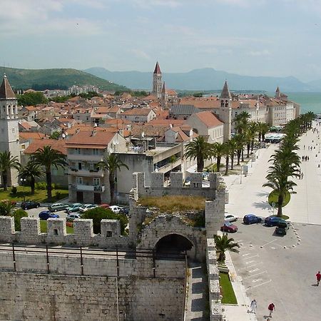 Apartment Fabijanko Oldtown Trogir Luaran gambar